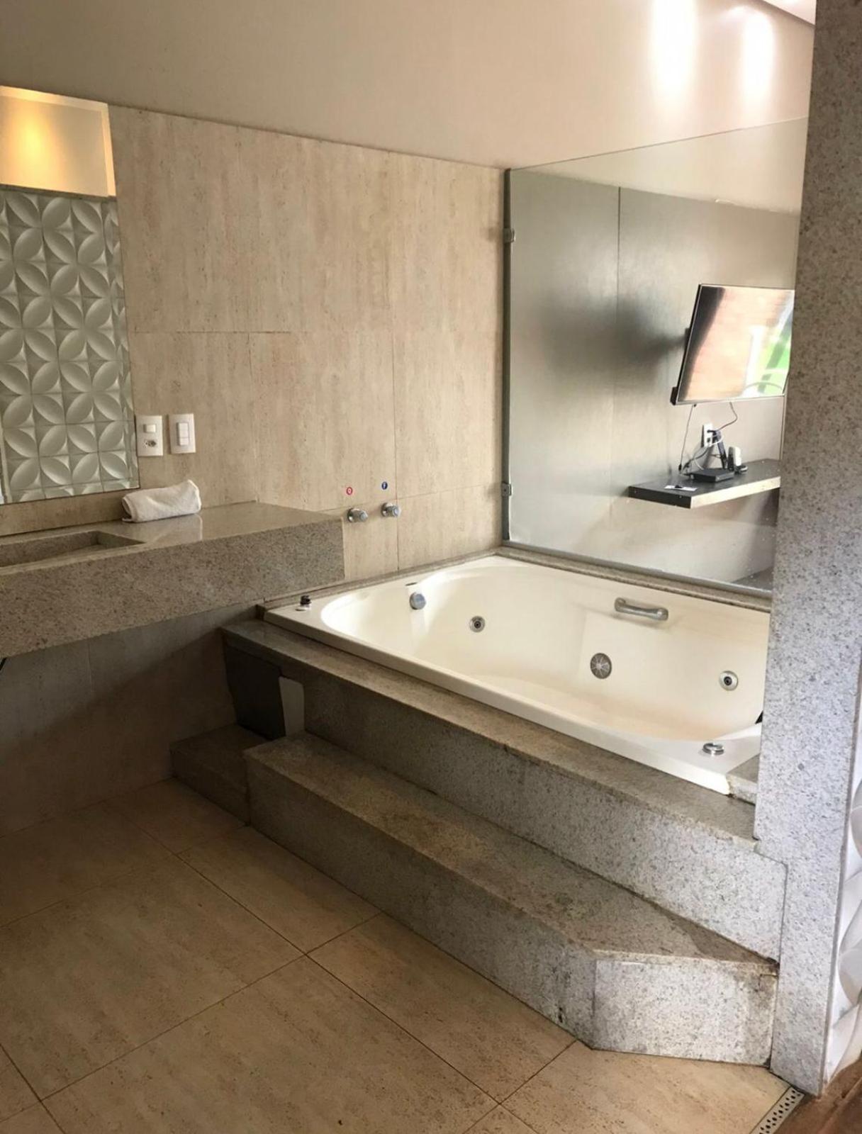 Hotel Lago Do Sol Itaúna 외부 사진